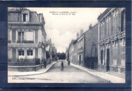 10. Romilly Sur Seine. Postes Et Rue Du 1er Mai - Romilly-sur-Seine