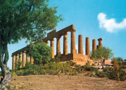 1 AK Italien / Italy * Der Juno Tempel Im Tal Der Tempel Von Agrigento - Seit 1997 UNESCO Weltkulturerbe * - Agrigento