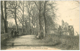 35 DOL. Promenade Des Douves 1916 écoliers - Dol De Bretagne