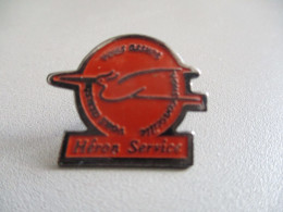 Pin's Lot 005 -- Heron Service Vous Assure  -- Exclusif Sur Delcampe - Banks