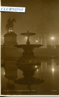 CPA - LONDON -TRAFALGAR SQUARE AT NIGHT (3)  (CARTE-PHOTO) - Trafalgar Square