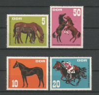 DDR 1967 Horses  Y.T. 999/1002 ** - Ungebraucht