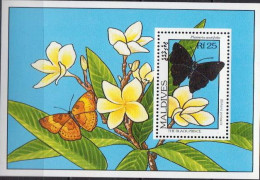 Maldives MNH SS - Mariposas