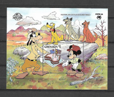 Disney Grenada 1988 Australian Cattle Dog And Dingo MS MNH - Disney