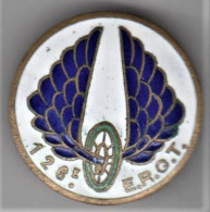 126° ERGT. 126° Escadron De Réserve Générale Du Train. émail Grand Feu. SM. - Esercito