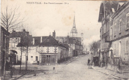 Yonne - Toucy-Ville - Rue Pierre-Larousse - Toucy