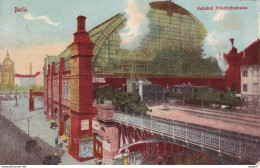 Berlin Bahnhof Friedrichstrasse Steamloc - Stations With Trains