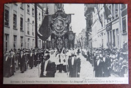 Cpa Anvers ; La Grande Procession De Notre-Dame - Le Drapeau Du Couronnement De La Ste Vierge - Antwerpen