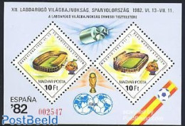 Hungary 1982 World Cup Football S/s Red Control Number, Extra, Mint NH, Sport - Transport - Football - Sport (other An.. - Unused Stamps