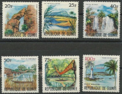 GUINEA 1965 - REPUBLIQUE DE GUINÉE - PAISAJES - YVERT 260/264**+ AEREO 62** - Guinea (1958-...)