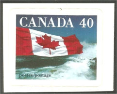 Canada Drapeau 40c Flag Adhesive MNH ** Neuf SC (C11-93a) - Ongebruikt