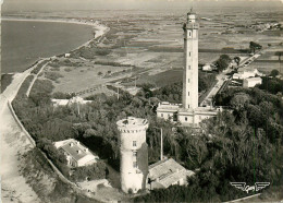 17* ILE DE RE Phare Des Baleines    (CPSM 10,5x15cm)          RL16,0401 - Ile De Ré