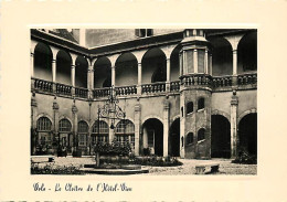 39 - Dole - Le Cloitre De L'Hotel Dieu - Mention Photographie Véritable - Carte Dentelée - CPSM Grand Format - Carte Neu - Dole