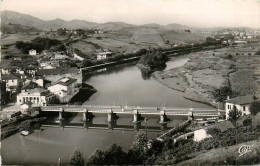 64* BEHOBIE  Le Pont International CPSM(9x14cm)           RL42,1067 - Béhobie