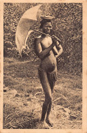 Centrafrique - NU ETHNIQUE - Une élégante Avec Son Ombrelle - Ed. R. Bègue 48 - Repubblica Centroafricana