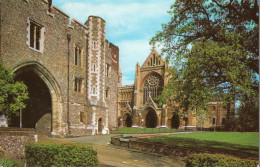 CPM - P - ANGLETERRE - ST ALBANS - THE ABBEY GATEWAY AND WEST FRONT - Hertfordshire