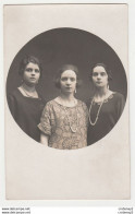 Carte Photo De 3 Femmes Au KREMLIN BICÊTRE En Mars 1926 VOIR DOS - Kremlin Bicetre