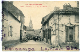 - 1529 - TOURNAY - ( Hautes Pyrénées ), La Rue De L'Eglise, Carte Rare, Non écrite, épaisse, Pub Picon, TTBE, Scans. - Tournay