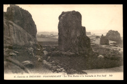 22 - PLOUGRESCANT - LES TROIS ROCHES ET LA SENTINELLE DE PORS-SCAFF - Plougrescant