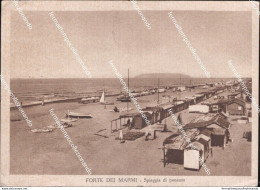 Be766 Cartolina Forte Dei Marmi Spiaggia Di Ponente Provincia Di Lucca 1936 - Lucca