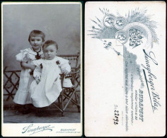 Hungary / Ungarn: CDV Foto, Kinder (Fotograf: Lynauberger Béla - Budapest) - Anonymous Persons