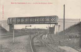 28 - COURTALAIN -- La Gare , Arrivée Côte Bordeaux .... - Courtalain
