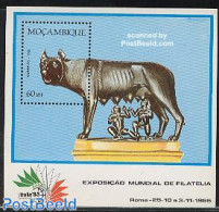 Mozambique 1985 Italia 85 S/s, Mint NH, Nature - Animals (others & Mixed) - Philately - Art - Sculpture - Beeldhouwkunst
