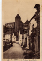 Semur En Auxois Le Donjon Et La Rue Chaude - Semur