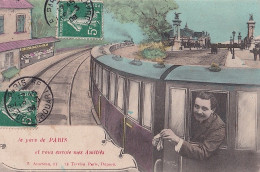 C7-75) JE  PARS DE PARIS ET VOUS ENVOIE MES AMITIES  - TRAIN - GARE - VOYAGEUR - EN  1908 - Public Transport (surface)