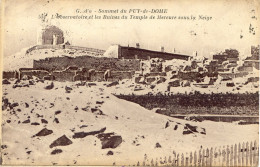 Sommet Du Puy De Dôme - L'observatoire Et Les Ruines Du Temple De Mercure Sous La Neige - Sonstige & Ohne Zuordnung