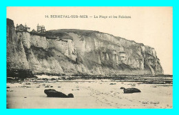 A766 / 017 76 - BERNEVAL SUR MER Plage Et Les Falaises - Berneval