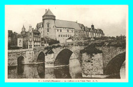 A782 / 313 38 - LAVAL Chateau Et Le Vieux Pont - Laval