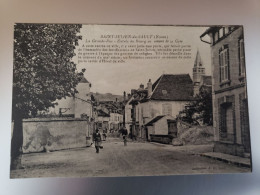 Saint Julien Du Sault - La Grande Rue - Entrée Du Bourg En Venant De La Gare - Saint Julien Du Sault