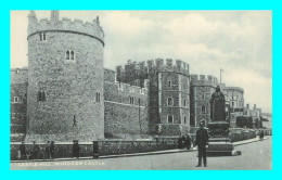 A795 / 361 WINDSOR CASTLE Castle Hill - Windsor