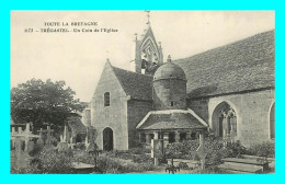 A795 / 301 22 - TREGASTEL Un Coin De L'Eglise - Trégastel