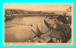 A801 / 433 14 - TROUVILLE Vue Panoramique Sur L'entrée Du Port - Trouville