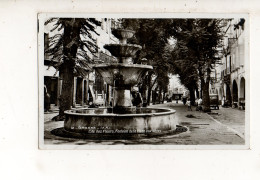 GRASSE - Fontaine De La Place Aux Aires (carte Photo Animée) - Grasse