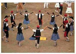 Folklore - Danses - Roussillon - La Sardane - CPM - Voir Scans Recto-Verso - Danses