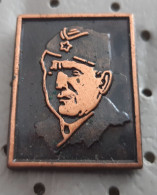 Josip Broz Tito Yugoslavia  Pin - Beroemde Personen