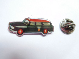 Beau Pin's , Auto Peugeot , Taxi G7 - Peugeot