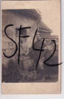 CARTE PHOTO INFIRMIERS DU 102 E  AVEC DECORATION - Guerra 1914-18