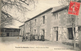 Vouillé La Bataille * école Libre Des Filles * Groupe Scolaire * Enfants Villageois - Vouille