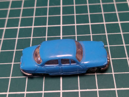 PANHARD 17, VOITURE NOREV 1/86.POUR RESEAUX TRAINS HO - Strassenfahrzeuge