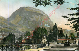 38.  GRENOBLE .  Quai Jonking Et Vue Sur Le Saint-Eynard . - Grenoble