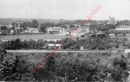 60.  SAINT LEU D'ESSERENT .  Vue Générale .  - Non Classés