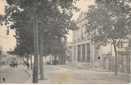 C/264              92    Courbevoie    -    L'hotel De Ville - Courbevoie