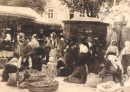 PORTO - Vendedeiras No Mercado Do Bolhão Em 1910  ( 2 Scans ) - Porto