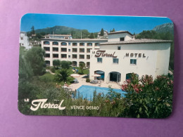 06  Carte Double Publicitaire Format CPSM  VENCE  Hôtel    Le Floréal    Bon état - Vence