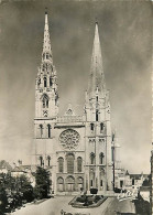 28 - Chartres - La Cathédrale - Mention Photographie Véritable - Carte Dentelée - CPSM Grand Format - Voir Scans Recto-V - Chartres