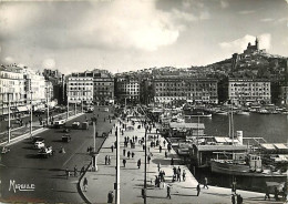 13 - Marseille - Le Quai Des Belges, Le Vieux Port Et Notre Dame De La Garde - Animée - Automobiles - Bateaux - CPSM Gra - Joliette, Zona Portuaria